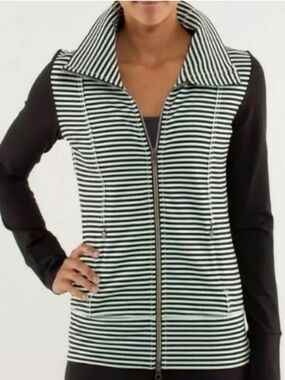 Lululemon Daily Yoga Jacket